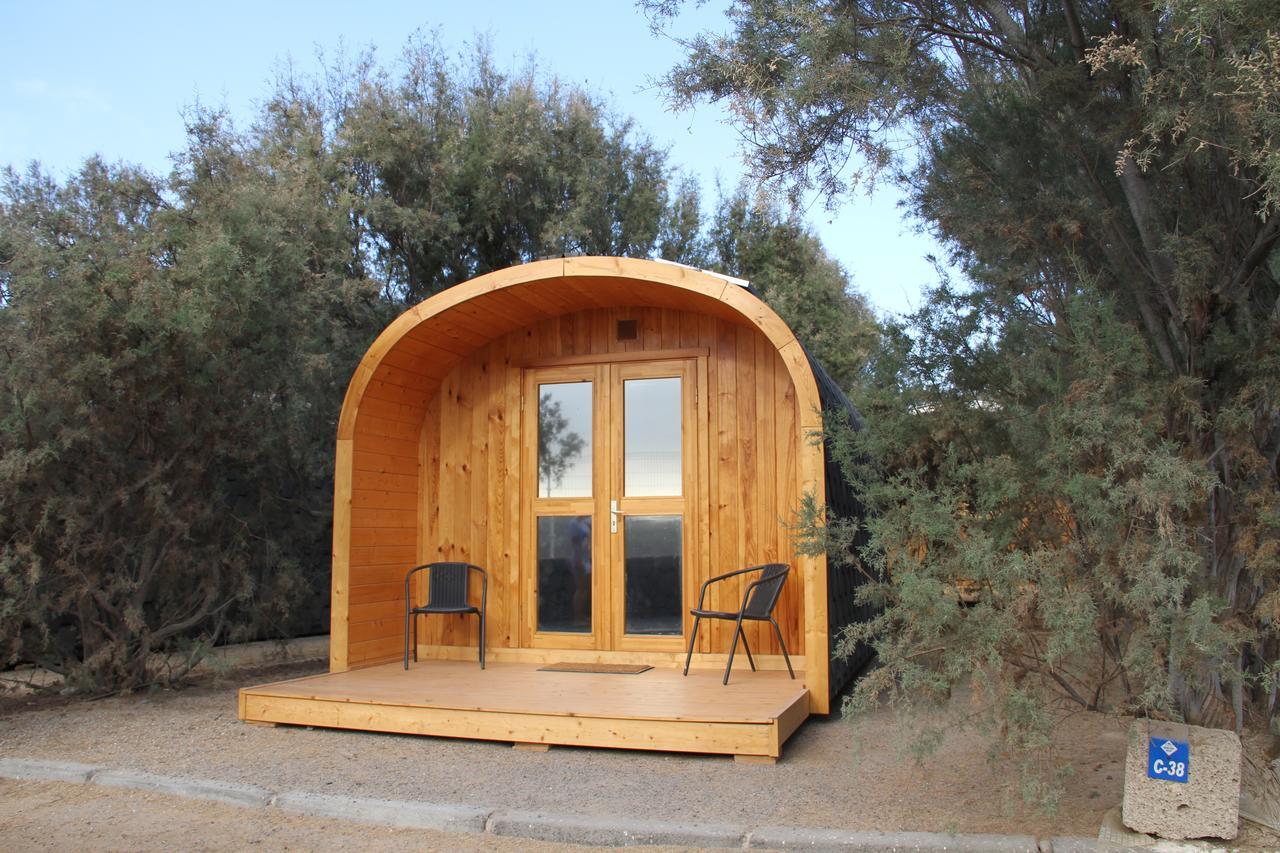 Eco-Wooden Houses Camping Montana Roja El Médano Dış mekan fotoğraf