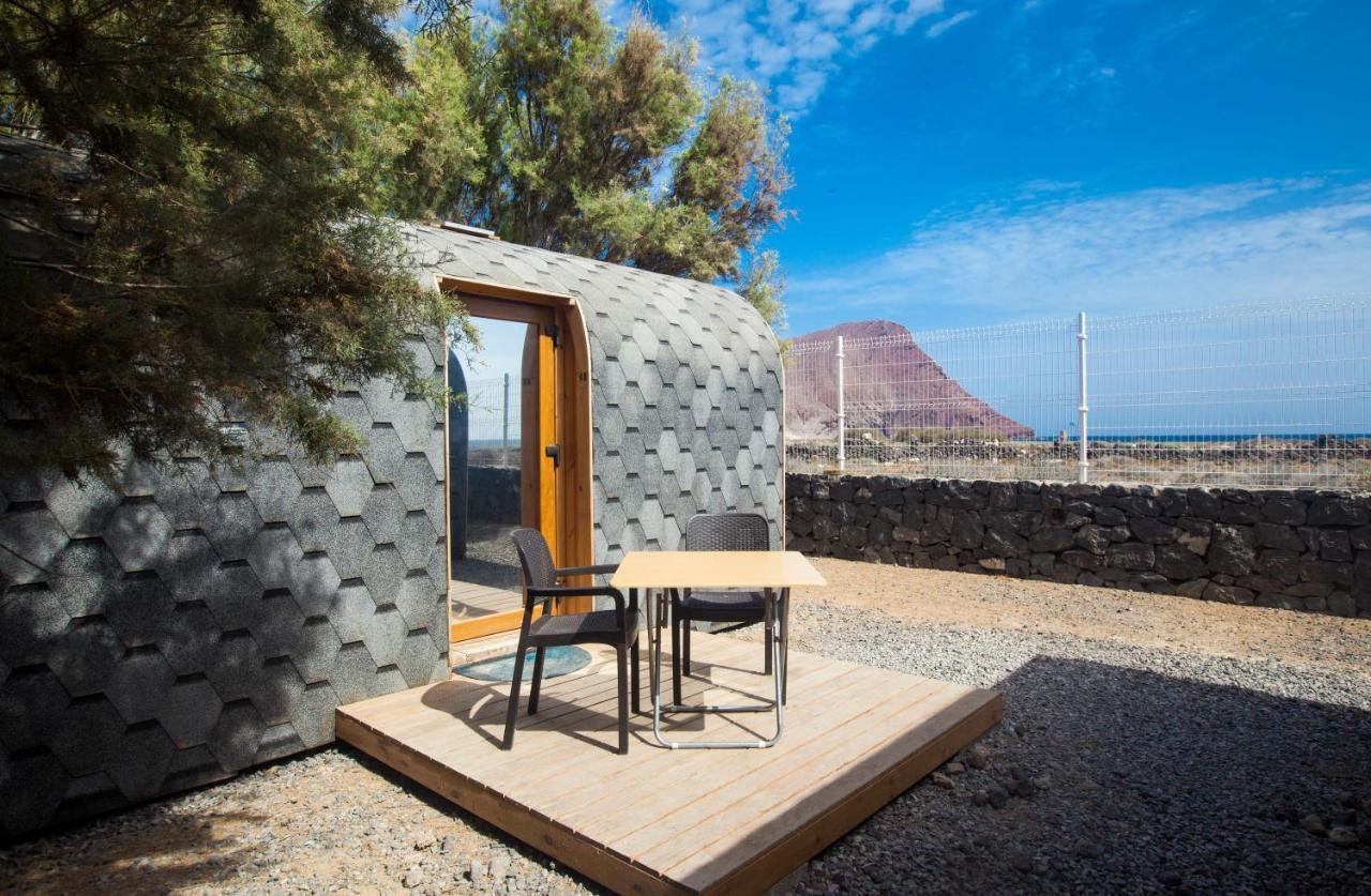 Eco-Wooden Houses Camping Montana Roja El Médano Dış mekan fotoğraf