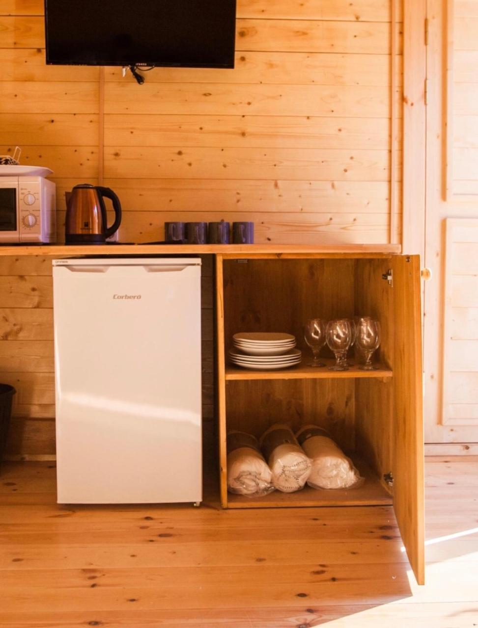 Eco-Wooden Houses Camping Montana Roja El Médano Dış mekan fotoğraf
